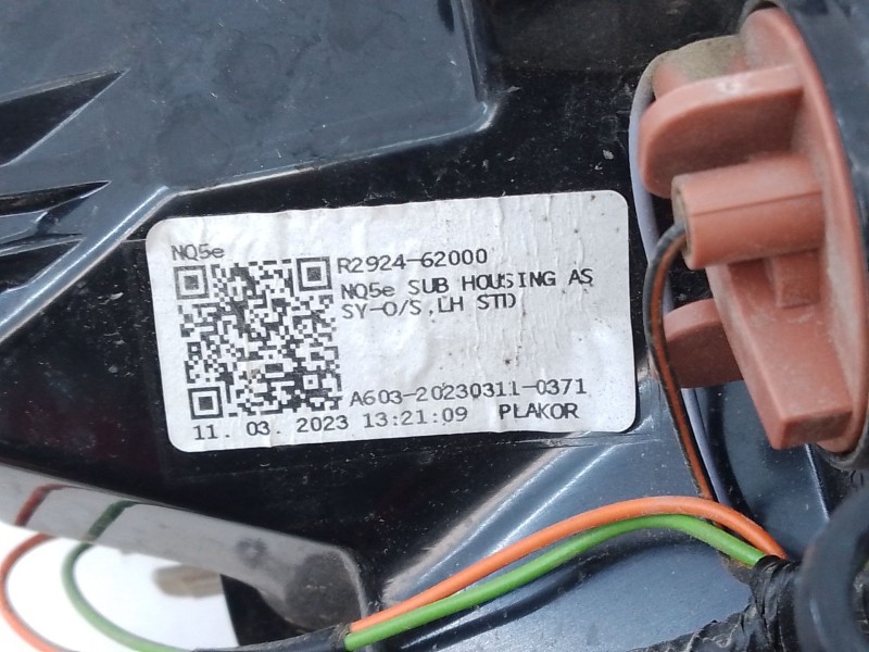 Recambio de piloto trasero izquierdo para kia sportage 1.6 crdi mhev mhev m63a18 referencia OEM IAM   