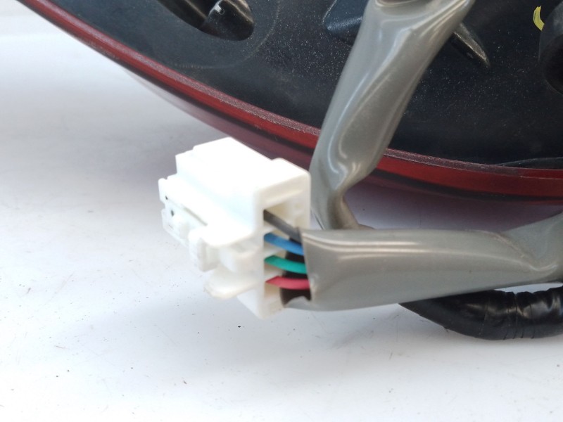 Recambio de piloto trasero derecho para infiniti q50 premiun referencia OEM IAM   