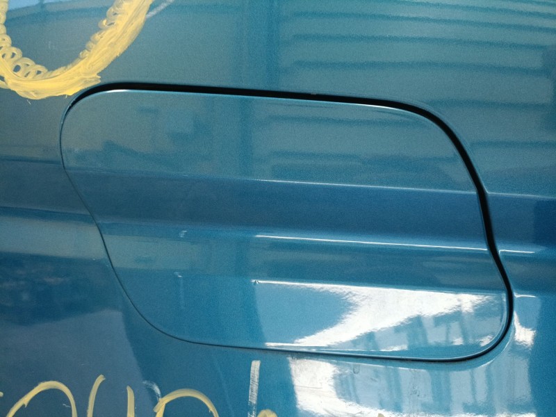 Recambio de tapa exterior combustible para volkswagen touran (5t1) 2.0 tdi referencia OEM IAM   