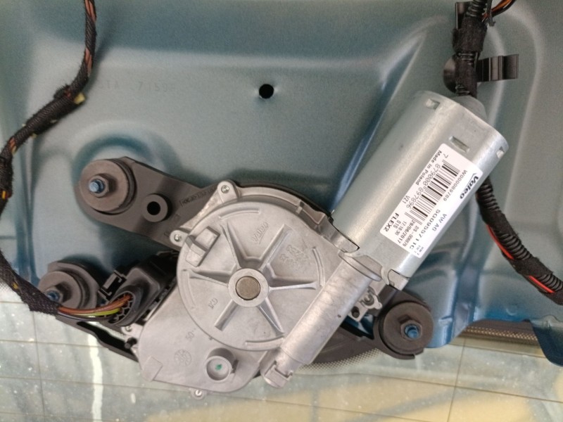 Recambio de motor limpia trasero para volkswagen touran (5t1) 2.0 tdi referencia OEM IAM 5G0955711C  