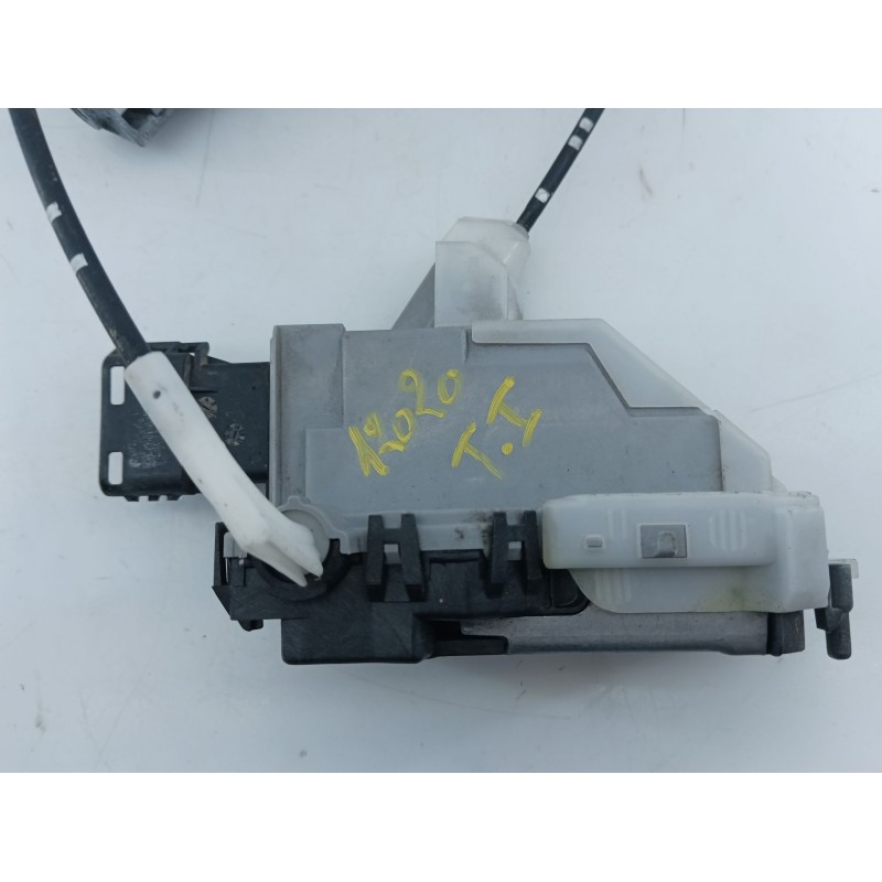 Recambio de cerradura puerta trasera izquierda para peugeot 3008 active referencia OEM IAM   