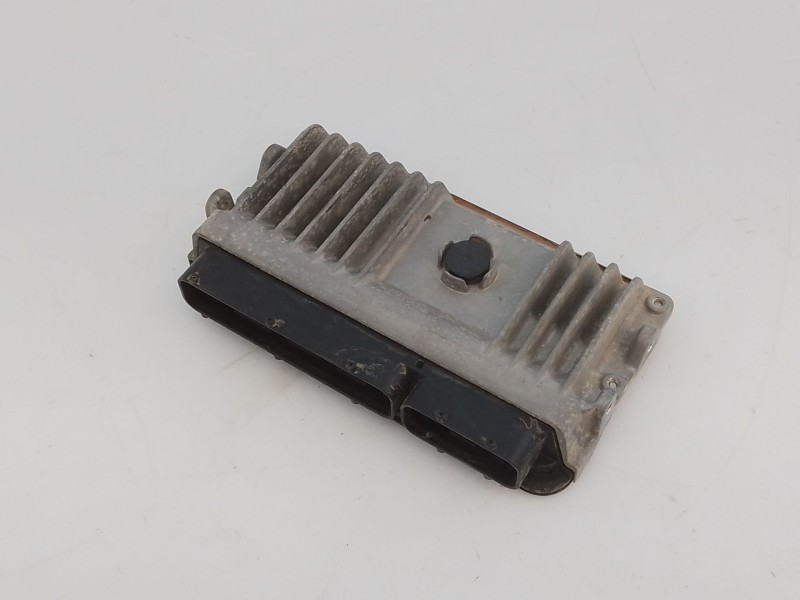 Recambio de centralita motor uce para toyota c-hr (_x1_) 1.8 hybrid (zyx10_, zyx11_) referencia OEM IAM 89661F4050 MB2756008562 