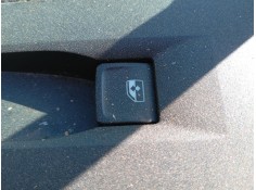 MANDO ELEVALUNAS DELANTERO DERECHO 