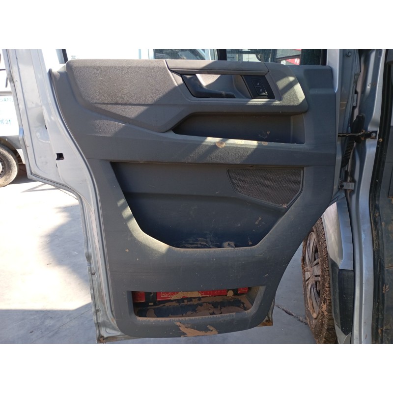 Recambio de guarnecido puerta delantera izquierda para volkswagen crafter furgoneta (sy_, sx_) 2.0 tdi rwd referencia OEM IAM   