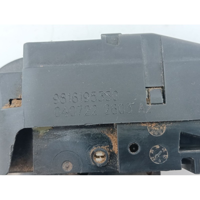 Recambio de cerradura maletero / porton para opel astra l 1.2 dynamic referencia OEM IAM   