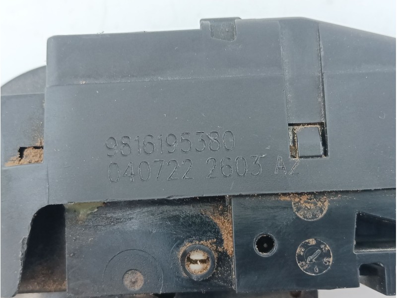 Recambio de cerradura maletero / porton para opel astra l 1.2 dynamic referencia OEM IAM   