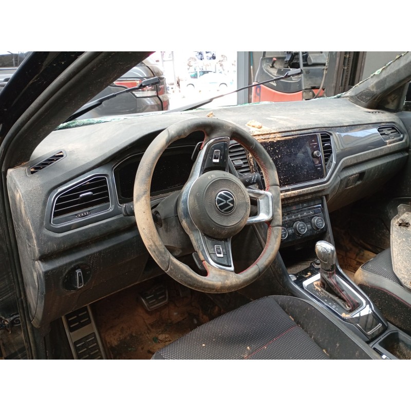 volkswagen t-roc (a11, d11) del año 2021