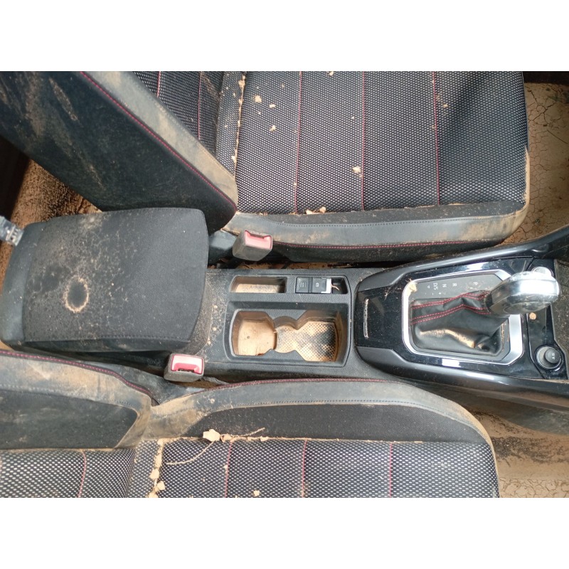 Recambio de consola central para volkswagen t-roc (a11, d11) 1.5 tsi referencia OEM IAM   