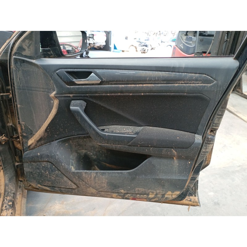 Recambio de guarnecido puerta delantera derecha para volkswagen t-roc (a11, d11) 1.5 tsi referencia OEM IAM   