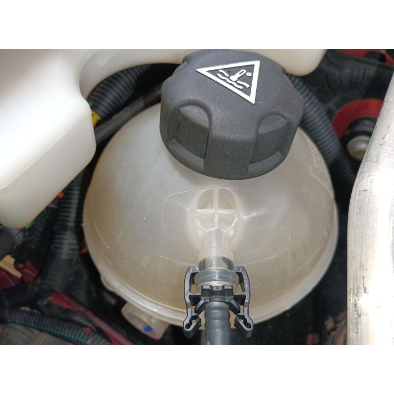 Recambio de deposito expansion para peugeot 508 ii (fb_, fh_, f3_) puretech 130 (fbhnsr) referencia OEM IAM   