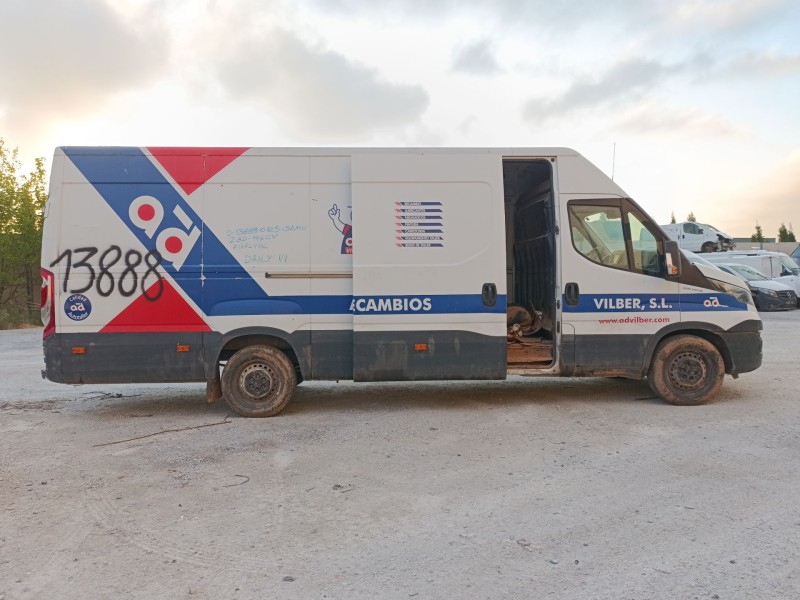 iveco daily vi caja/chasis del año 2016