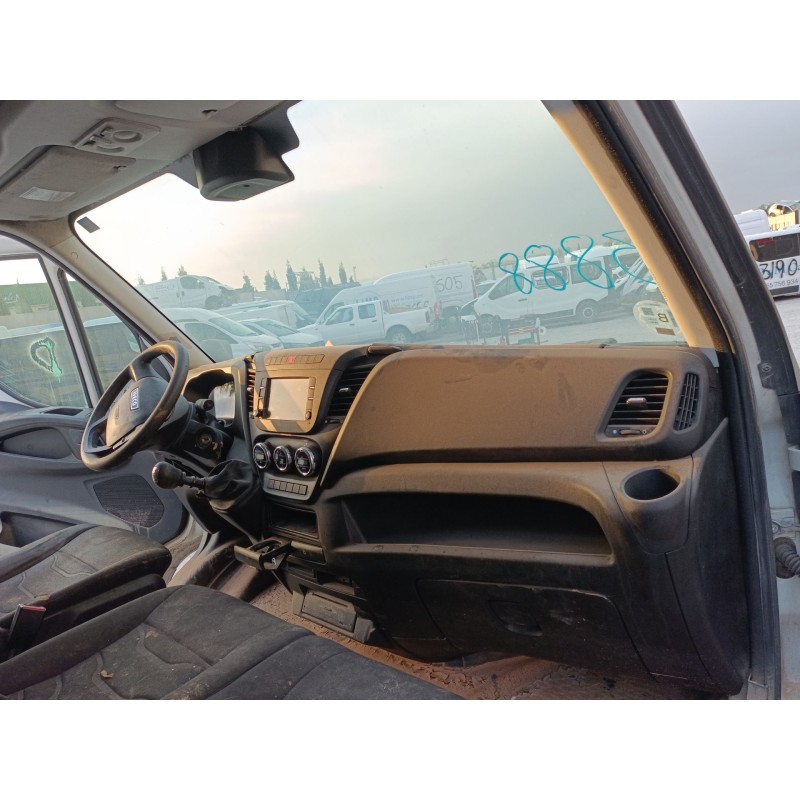 iveco daily vi caja/chasis del año 2016