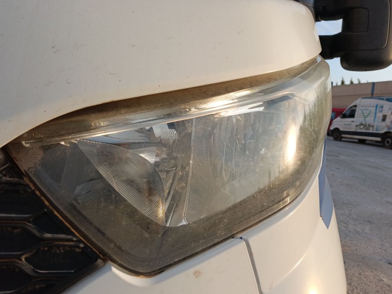 Recambio de faro izquierdo para iveco daily vi caja/chasis 33s15, 35s15, 35c15 referencia OEM IAM   