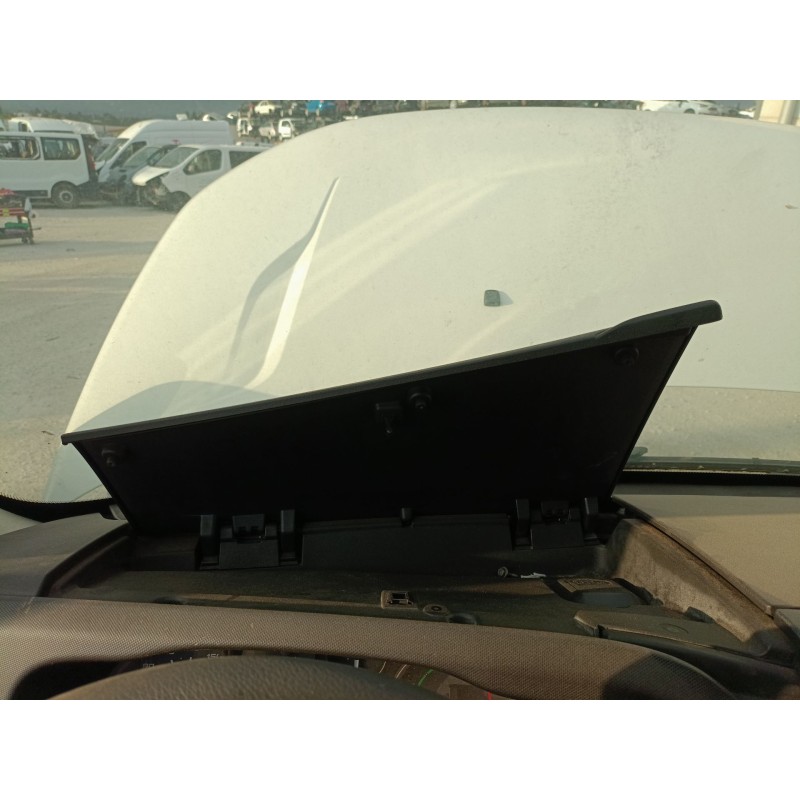 Recambio de guantera para iveco daily vi caja/chasis 33s15, 35s15, 35c15 referencia OEM IAM   