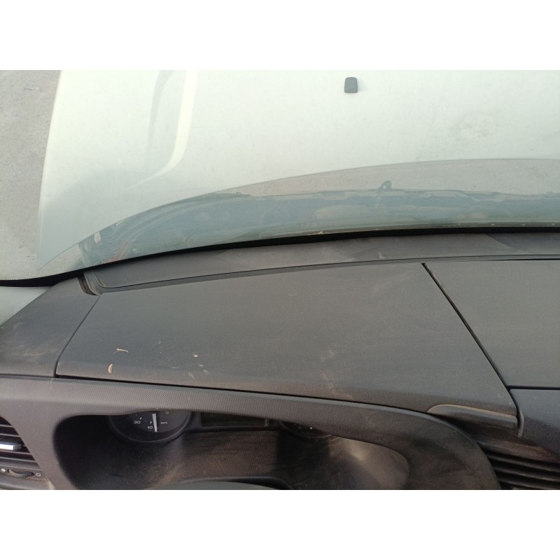 Recambio de guantera para iveco daily vi caja/chasis 33s15, 35s15, 35c15 referencia OEM IAM   