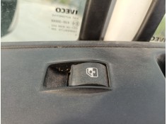 MANDO ELEVALUNAS DELANTERO DERECHO 