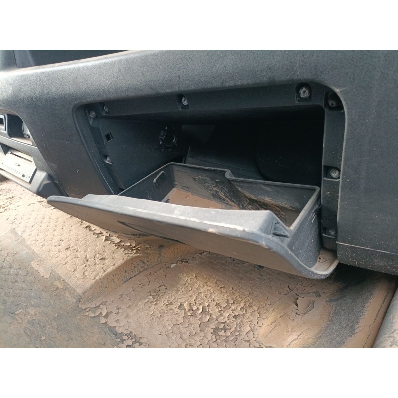 Recambio de guantera para iveco daily vi caja/chasis 33s15, 35s15, 35c15 referencia OEM IAM   