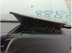 Recambio de guantera para iveco daily vi caja/chasis 33s15, 35s15, 35c15 referencia OEM IAM    2