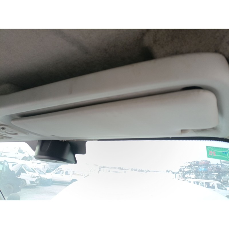 Recambio de parasol derecho para iveco daily vi caja/chasis 33s15, 35s15, 35c15 referencia OEM IAM   