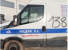 Recambio de puerta delantera izquierda para iveco daily vi caja/chasis 33s15, 35s15, 35c15 referencia OEM IAM   