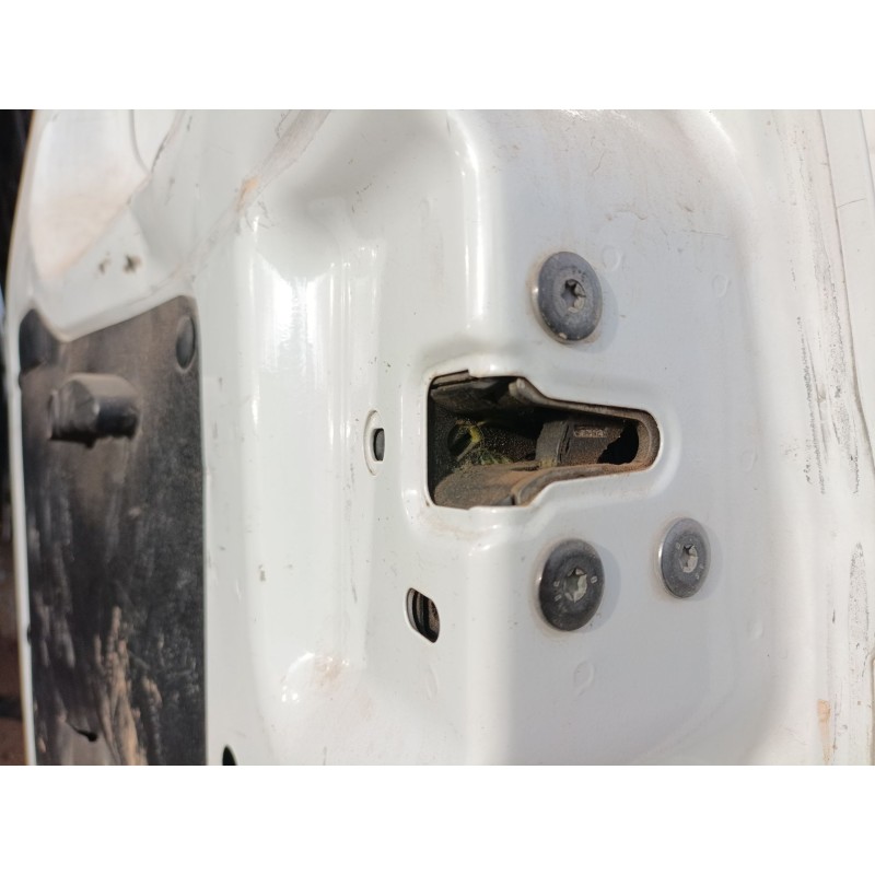 Recambio de cerradura maletero / porton para iveco daily vi caja/chasis 33s15, 35s15, 35c15 referencia OEM IAM   