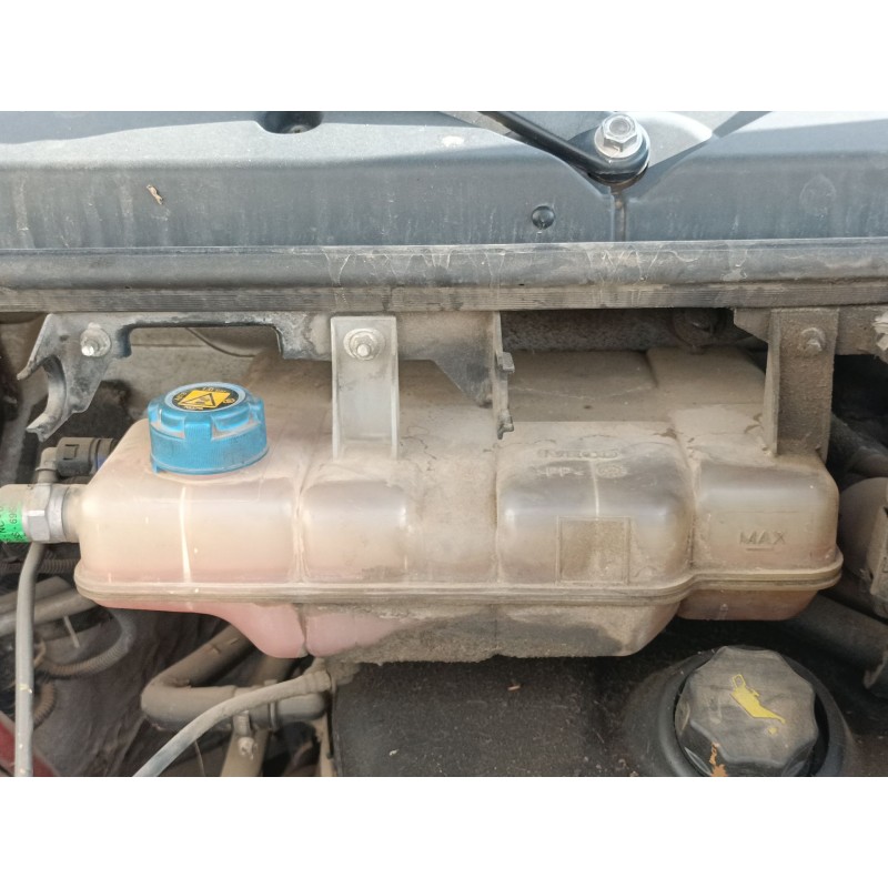 Recambio de deposito expansion para iveco daily vi caja/chasis 33s15, 35s15, 35c15 referencia OEM IAM   