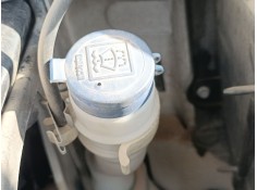 Recambio de deposito limpia para iveco daily vi caja/chasis 33s15, 35s15, 35c15 referencia OEM IAM   