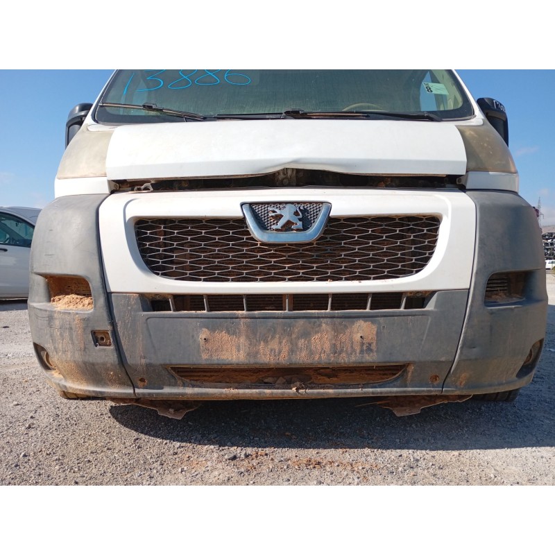 Recambio de paragolpes delantero para peugeot boxer autobús 2.2 hdi 120 referencia OEM IAM   