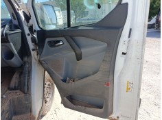 GUARNECIDO PUERTA DELANTERA DERECHA 