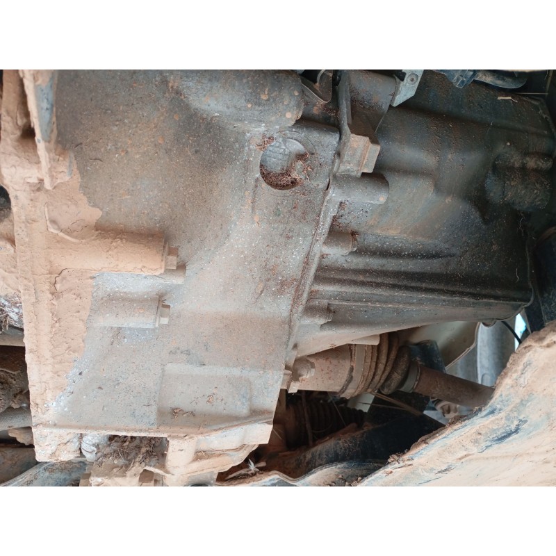 Recambio de caja cambios para peugeot boxer autobús 2.2 hdi 120 referencia OEM IAM 20GP05  