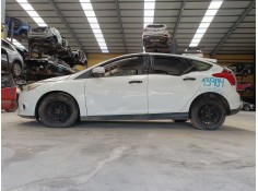 ford focus iii sedán del año 2012 2