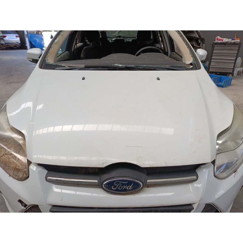 Recambio de capot para ford focus iii sedán 1.6 tdci referencia OEM IAM   