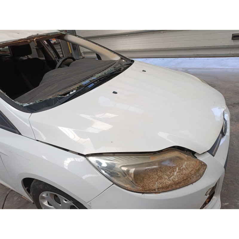 Recambio de capot para ford focus iii sedán 1.6 tdci referencia OEM IAM   