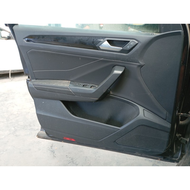 Recambio de guarnecido puerta delantera izquierda para volkswagen t-roc (a11, d11) 1.5 tsi referencia OEM IAM   