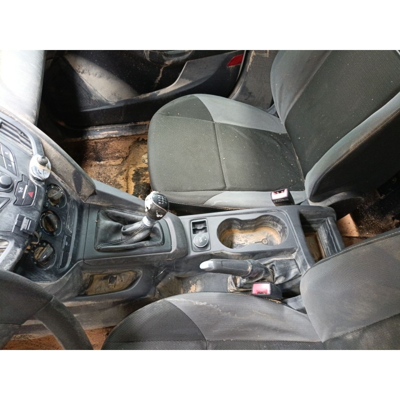 Recambio de consola central para ford focus iii sedán 1.6 tdci referencia OEM IAM   