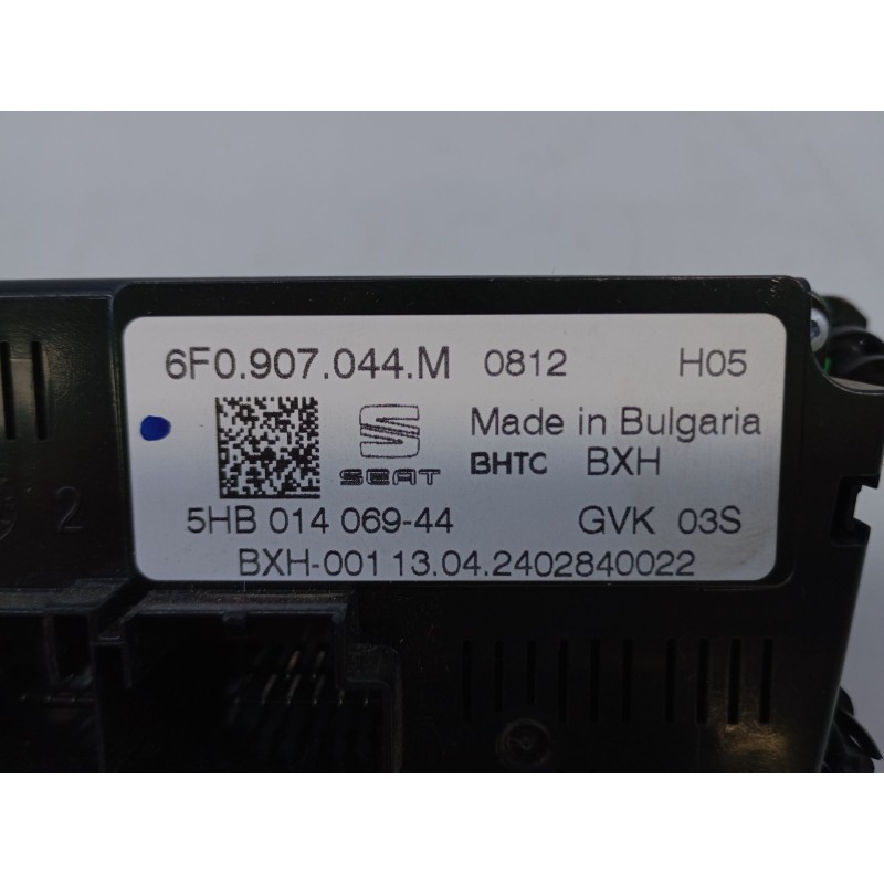 Recambio de mando climatizador para seat ibiza v (kj1, kjg) 1.0 tsi referencia OEM IAM 6F0907044M  