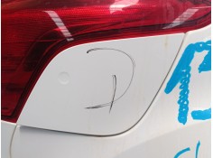 Recambio de tapa exterior combustible para ford focus iii sedán 1.6 tdci referencia OEM IAM   