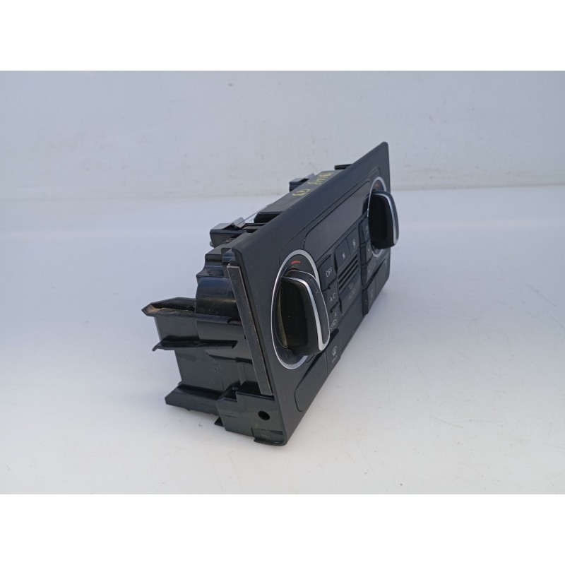 Recambio de mando climatizador para audi q3 (8ub, 8ug) 2.0 tdi quattro referencia OEM IAM 8U0820043H  