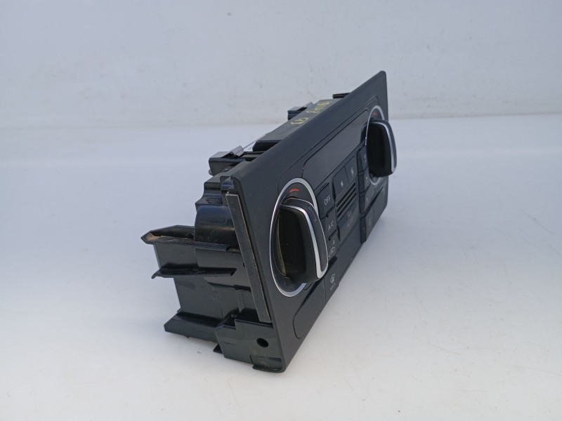 Recambio de mando climatizador para audi q3 (8ub, 8ug) 2.0 tdi quattro referencia OEM IAM 8U0820043H  