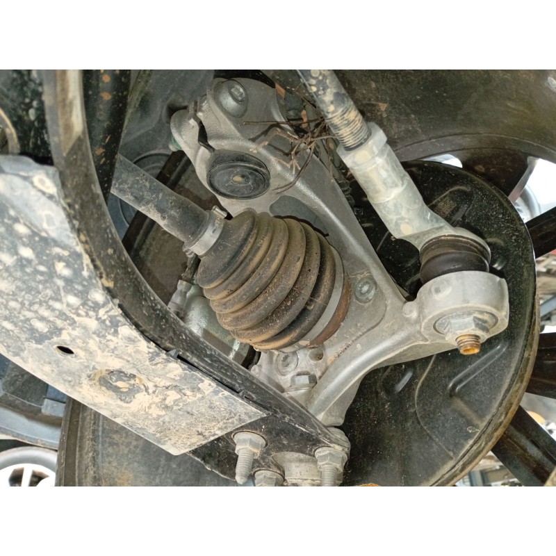 Recambio de mangueta delantera derecha para volkswagen t-roc (a11, d11) 1.5 tsi referencia OEM IAM   