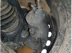Recambio de pinza freno delantera izquierda para ford focus iii sedán 1.6 tdci referencia OEM IAM   