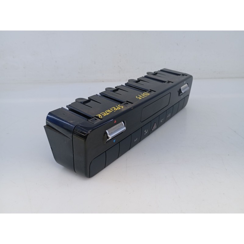 Recambio de mando climatizador para mercedes-benz sprinter 3,5-t furgoneta (b907, b910) electric (910.633) referencia OEM IAM A9
