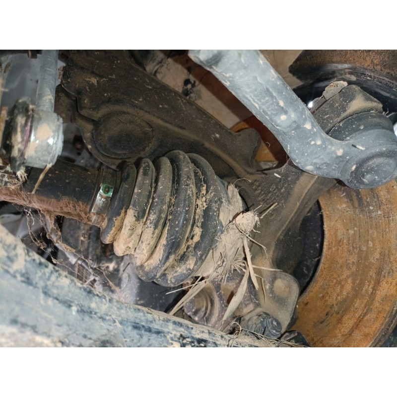 Recambio de mangueta delantera derecha para ford focus iii sedán 1.6 tdci referencia OEM IAM   