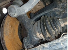 Recambio de mangueta delantera izquierda para ford focus iii sedán 1.6 tdci referencia OEM IAM   