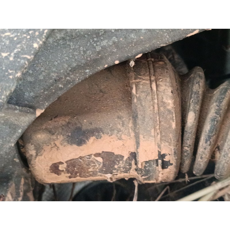 Recambio de transmision delantera izquierda para ford focus iii sedán 1.6 tdci referencia OEM IAM   