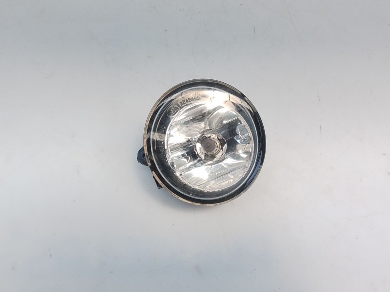 Recambio de faro antiniebla derecho para bmw serie x1 (f48) sdrive20d referencia OEM IAM   