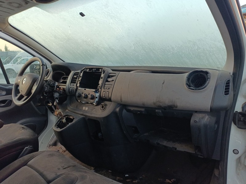 renault trafic iii autobús (jg_) del año 2018