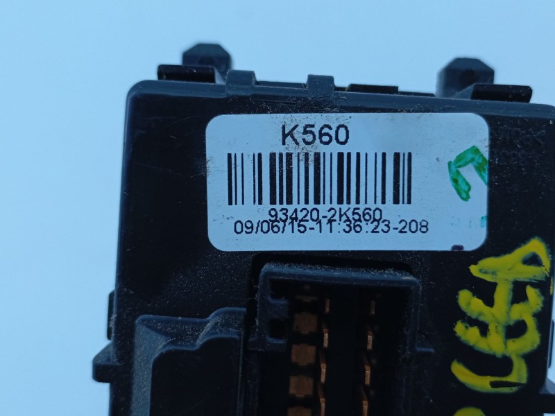 Recambio de mando limpia para kia cee´d drive referencia OEM IAM 934202K560  