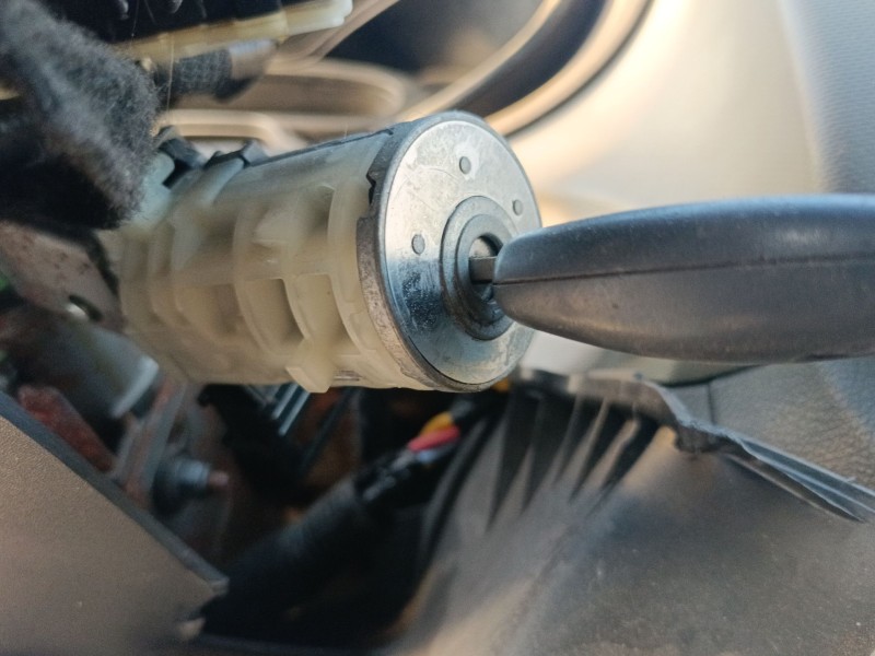 Recambio de antirrobo para renault trafic iii autobús (jg_) 1.6 dci 95 (jgmr, jgmj) referencia OEM IAM   