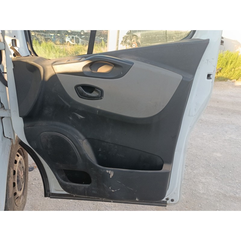 Recambio de guarnecido puerta delantera derecha para renault trafic iii autobús (jg_) 1.6 dci 95 (jgmr, jgmj) referencia OEM IAM